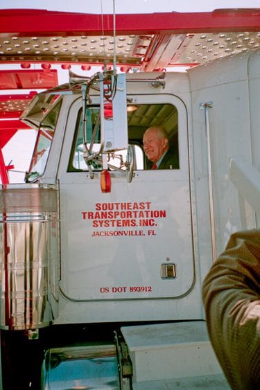 2000 Jim Moran inspects STS truck fleet